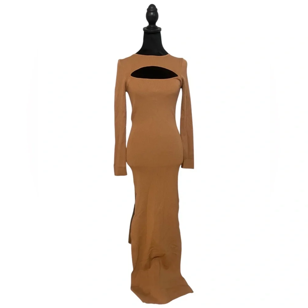 Camel-Colored Maxi Dress,Cut out, long, Large,New - Picture 1 of 4